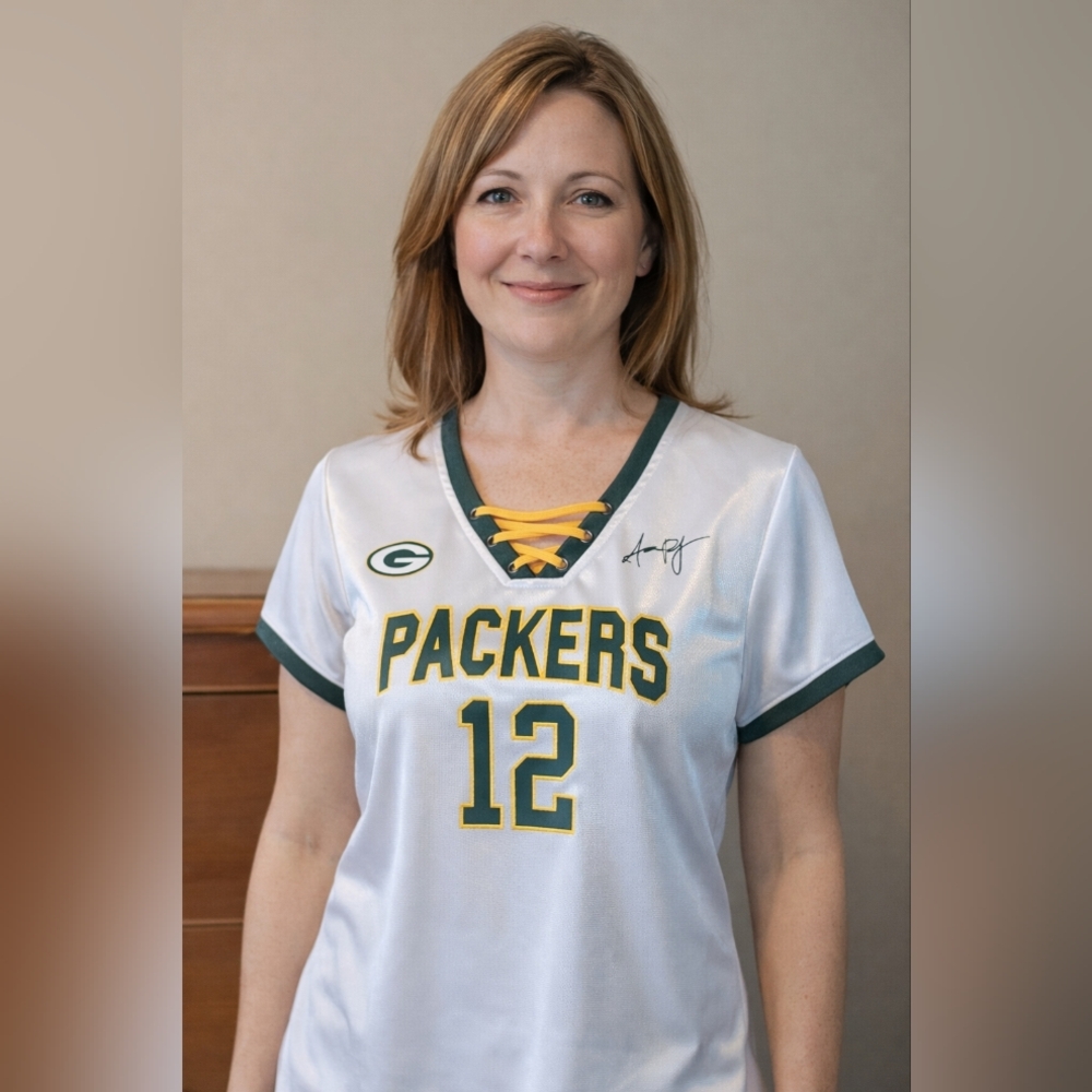 #12 RODGERS Green & White LADIES FIT Jersey Green Bay Packers NFL Team Apparel
